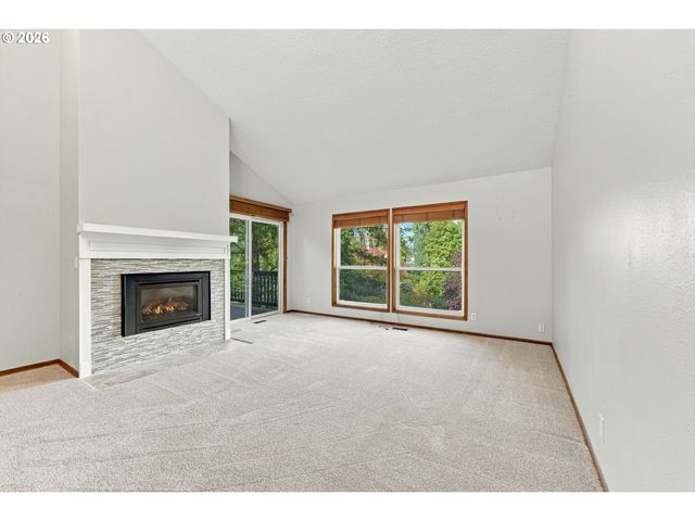10023 Sw QUAIL POST Rd, Portland, OR 97219