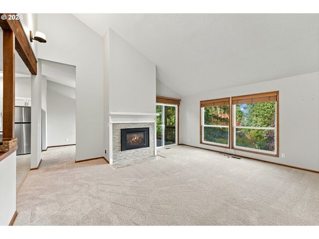 10023 Sw QUAIL POST Rd, Portland, OR 97219