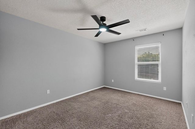 10940 Fort Point Lane NE, Albuquerque, NM 87123