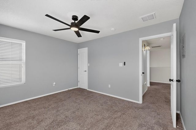 10940 Fort Point Lane NE, Albuquerque, NM 87123