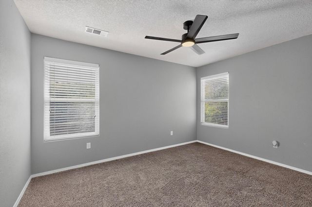 10940 Fort Point Lane NE, Albuquerque, NM 87123
