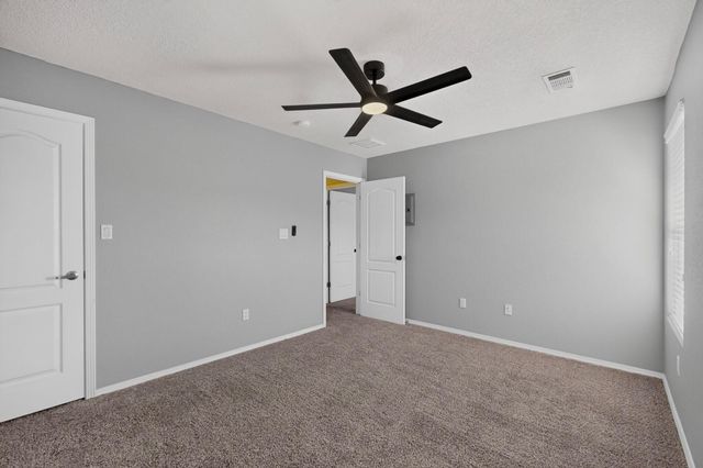 10940 Fort Point Lane NE, Albuquerque, NM 87123