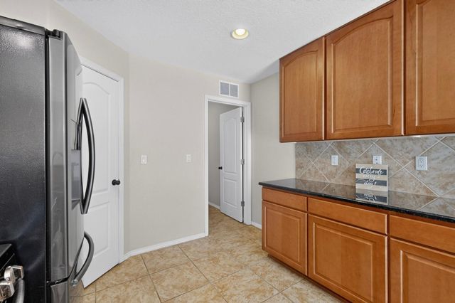 10940 Fort Point Lane NE, Albuquerque, NM 87123