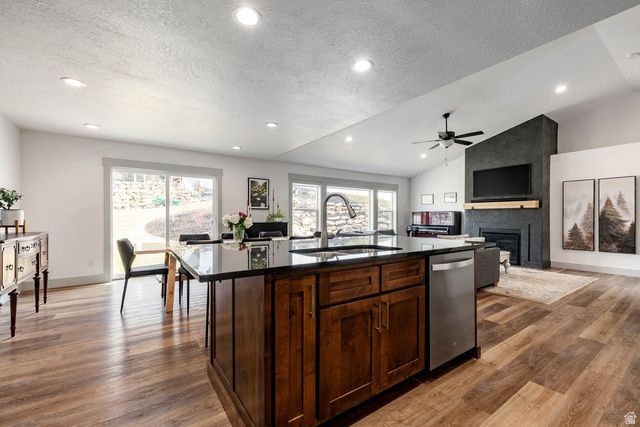 668 N 800 E, Hyde Park, UT 84318