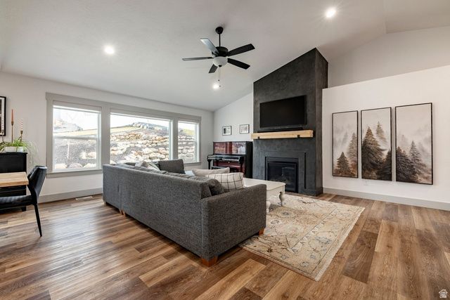 668 N 800 E, Hyde Park, UT 84318