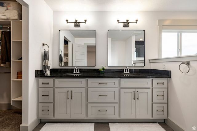 668 N 800 E, Hyde Park, UT 84318