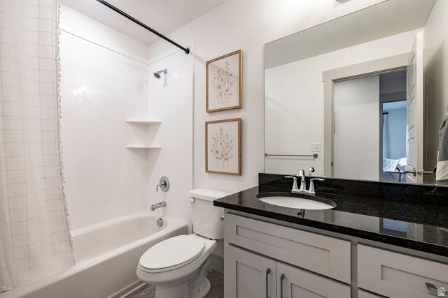 668 N 800 E, Hyde Park, UT 84318