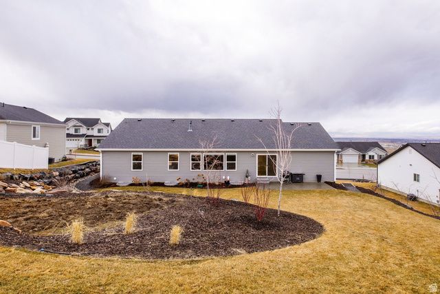 668 N 800 E, Hyde Park, UT 84318