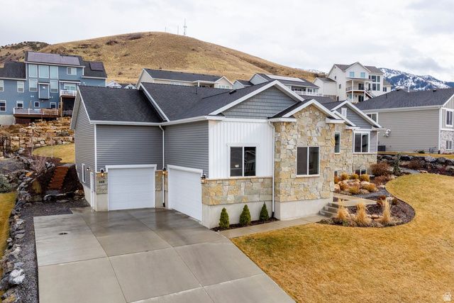 668 N 800 E, Hyde Park, UT 84318