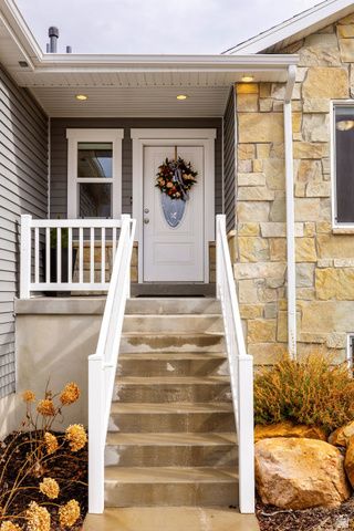 668 N 800 E, Hyde Park, UT 84318