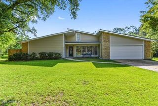 3241 Kings Bridge Road, Moss Point, MS 39562