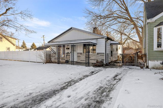 457 Stewart Avenue, Lincoln Park, MI 48146