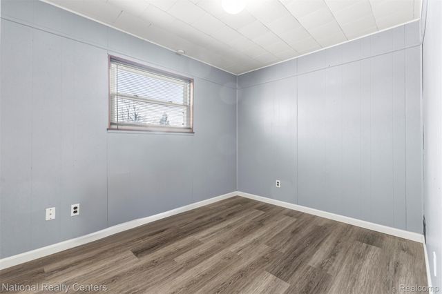 457 Stewart Avenue, Lincoln Park, MI 48146