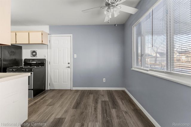 457 Stewart Avenue, Lincoln Park, MI 48146