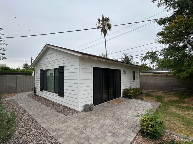 4016 E Avalon Drive, Phoenix, AZ 85018