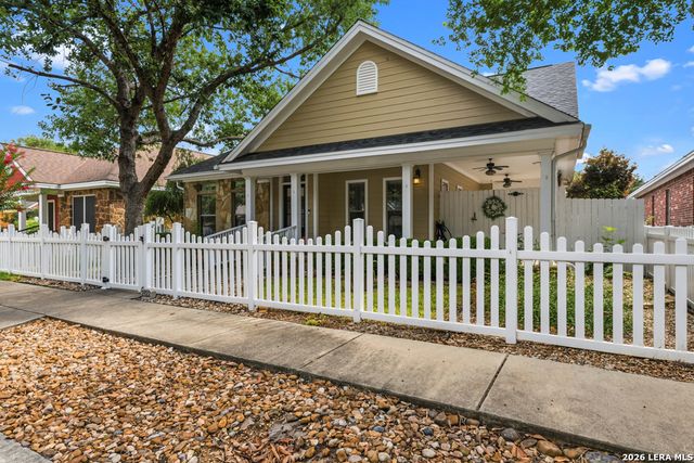 2322 Cotton Blvd., New Braunfels, TX 78130
