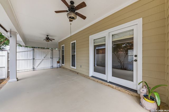 2322 Cotton Blvd., New Braunfels, TX 78130