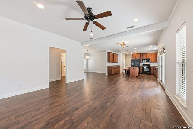 2322 Cotton Blvd., New Braunfels, TX 78130