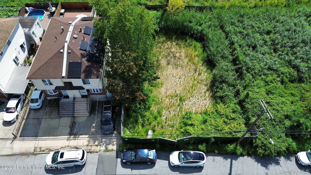 296 Seaver Avenue, Staten Island, NY 10305 — photo 4