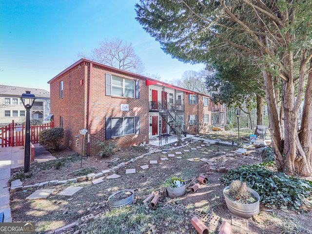 2425 Lawrenceville Highway, Decatur, GA 30033