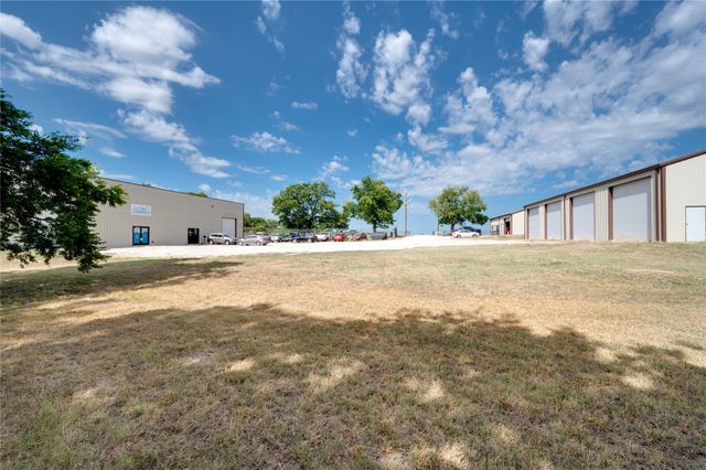 15602 State HWY 160, Blue Ridge, TX 75424