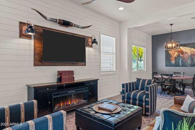 4254 Sawbuck Way, Wickenburg, AZ 85390