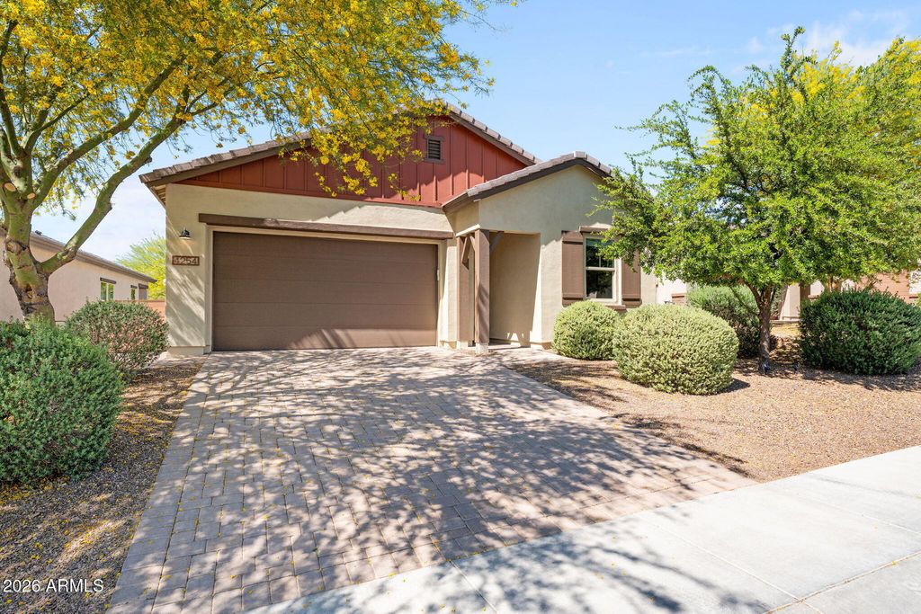 4254 Sawbuck Way, Wickenburg, AZ 85390