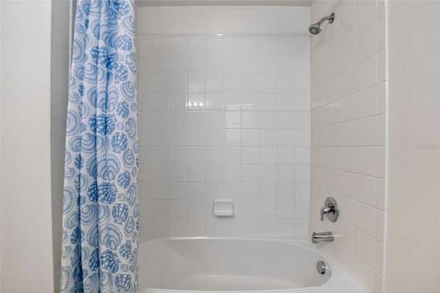 8821 WALNUT GABLE CT, Riverview, FL 33578