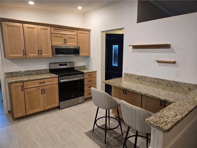 405 Vista Ln, Murrysville, PA 15668