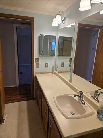 405 Vista Ln, Murrysville, PA 15668