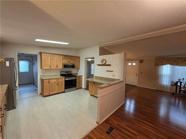 405 Vista Ln, Murrysville, PA 15668