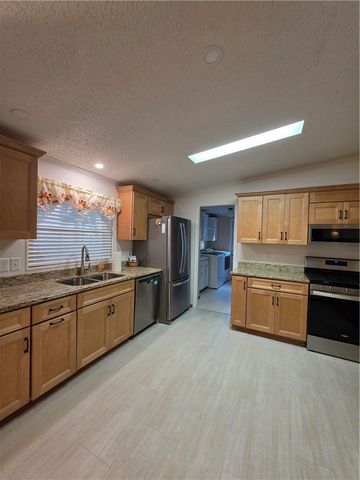 405 Vista Ln, Murrysville, PA 15668
