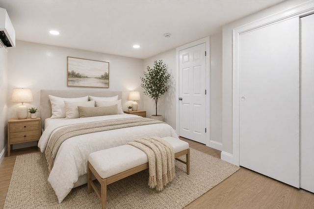 123 Pine Hill Cir, Waltham, MA 02451