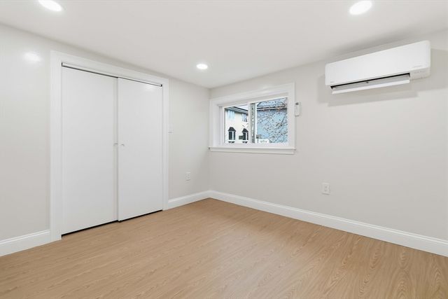 123 Pine Hill Cir, Waltham, MA 02451