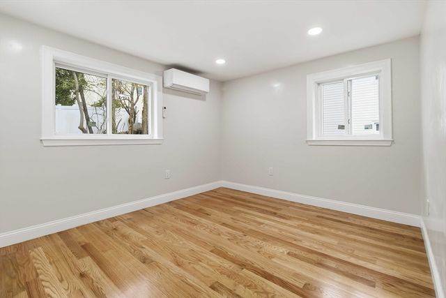 123 Pine Hill Cir, Waltham, MA 02451