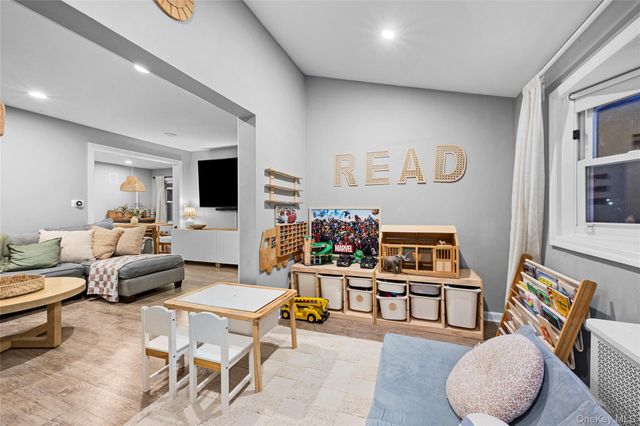 251 Forest Avenue, Lynbrook, NY 11563