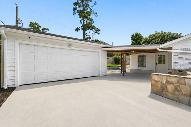 18918 Casper Drive, Spring, TX 77373