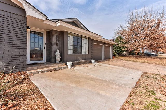 6137 N Drexel Boulevard, Oklahoma City, OK 73112