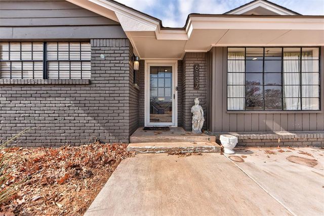 6137 N Drexel Boulevard, Oklahoma City, OK 73112