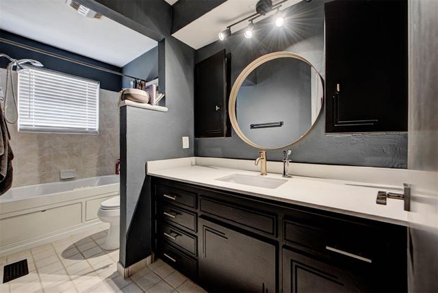 6137 N Drexel Boulevard, Oklahoma City, OK 73112