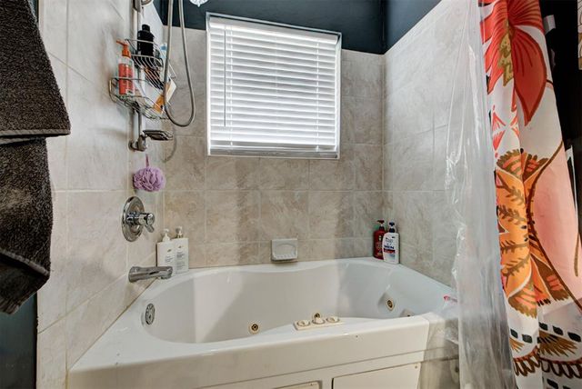 6137 N Drexel Boulevard, Oklahoma City, OK 73112