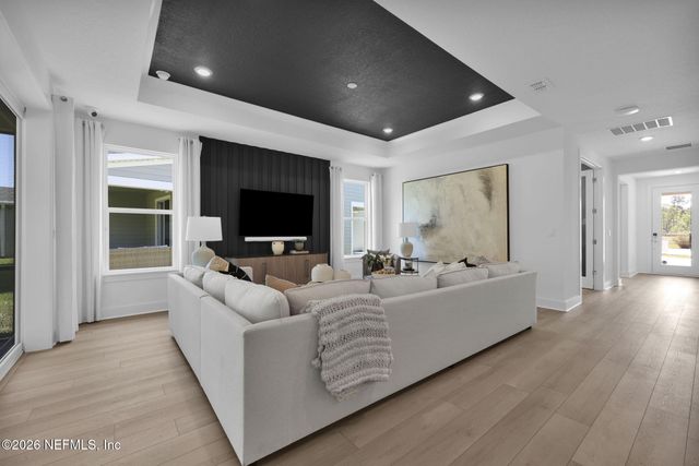 324 FISHTAIL Place, Palm Coast, FL 32164