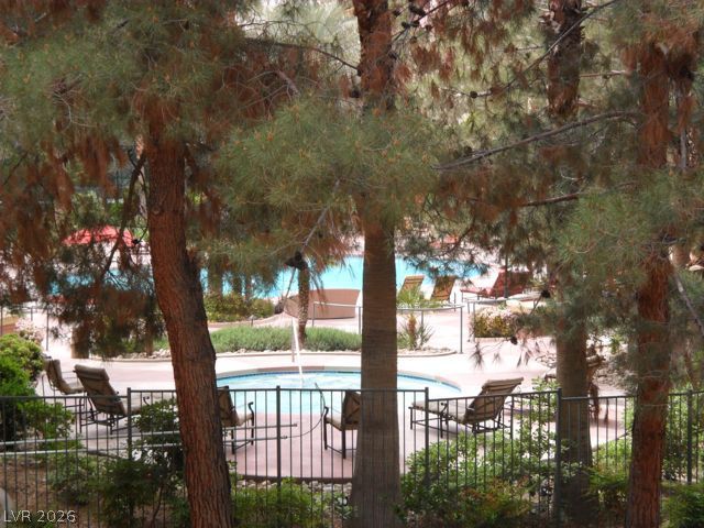 260 East FLAMINGO Road 114, Las Vegas, NV 89169