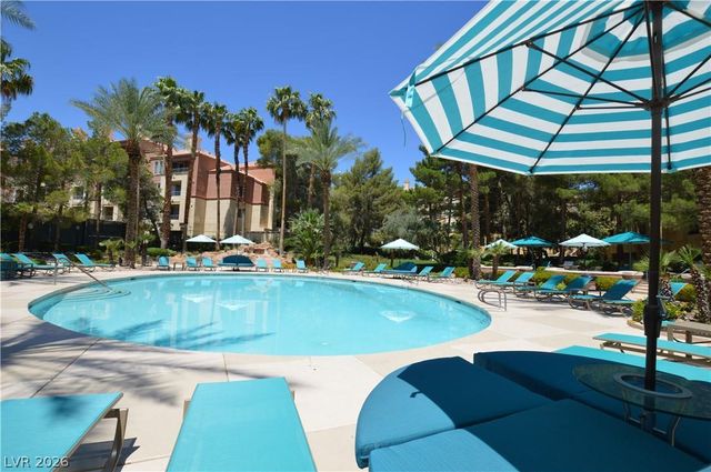 260 East FLAMINGO Road 114, Las Vegas, NV 89169