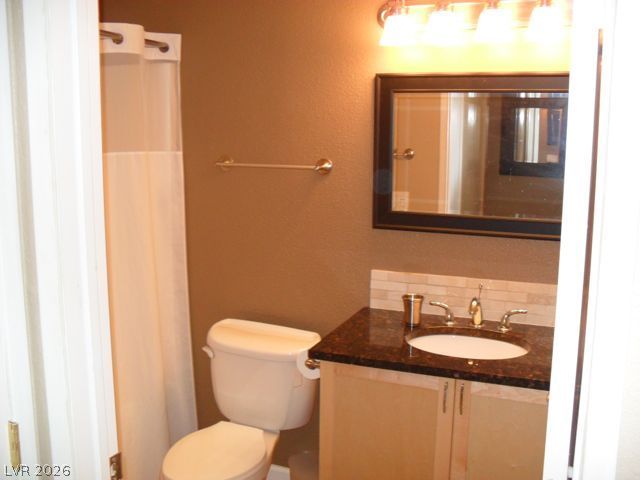 260 East FLAMINGO Road 114, Las Vegas, NV 89169