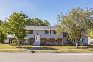 56 Glad Valley Drive, Billerica, MA 01821