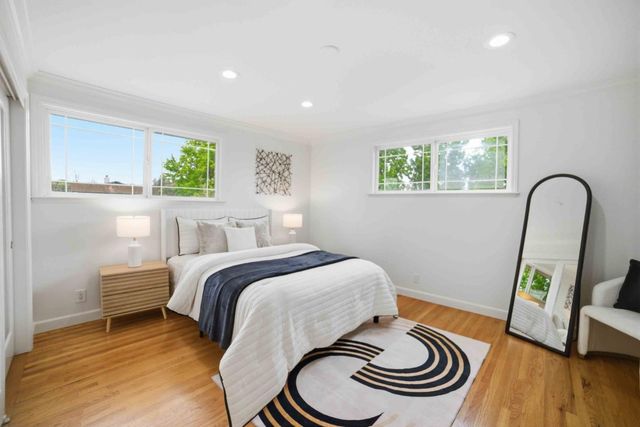 2853 Sycamore Way, Santa Clara, CA 95051