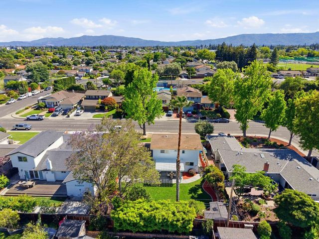 2853 Sycamore Way, Santa Clara, CA 95051