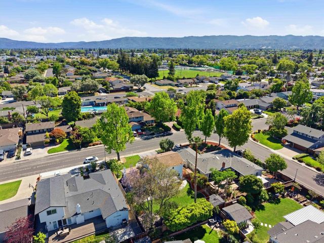 2853 Sycamore Way, Santa Clara, CA 95051