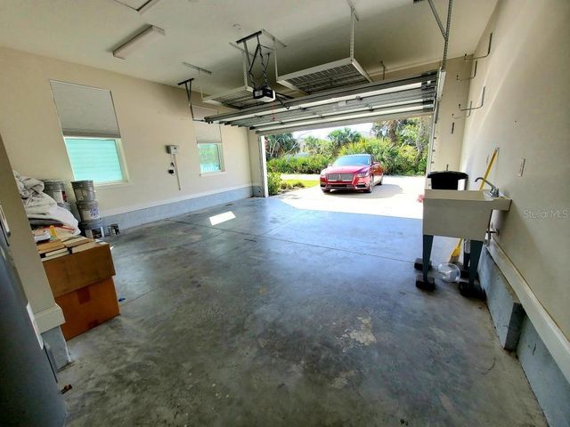 37 SANDY BEACH WAY, Palm Coast, FL 32137
